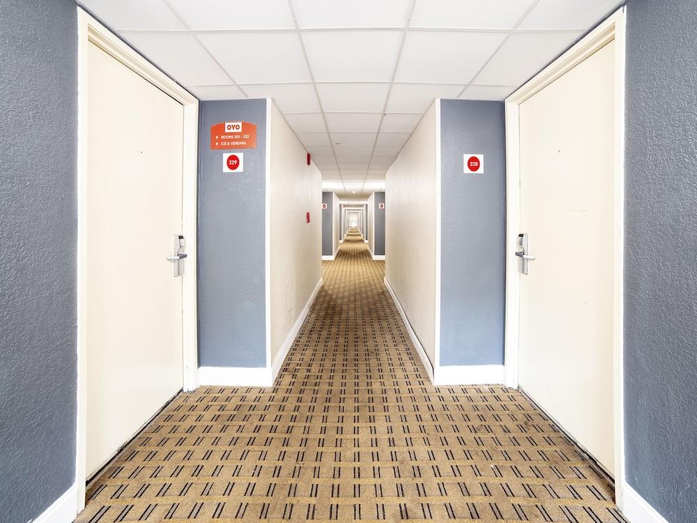 Econo Lodge Inn And Suites Dentsville Экстерьер фото